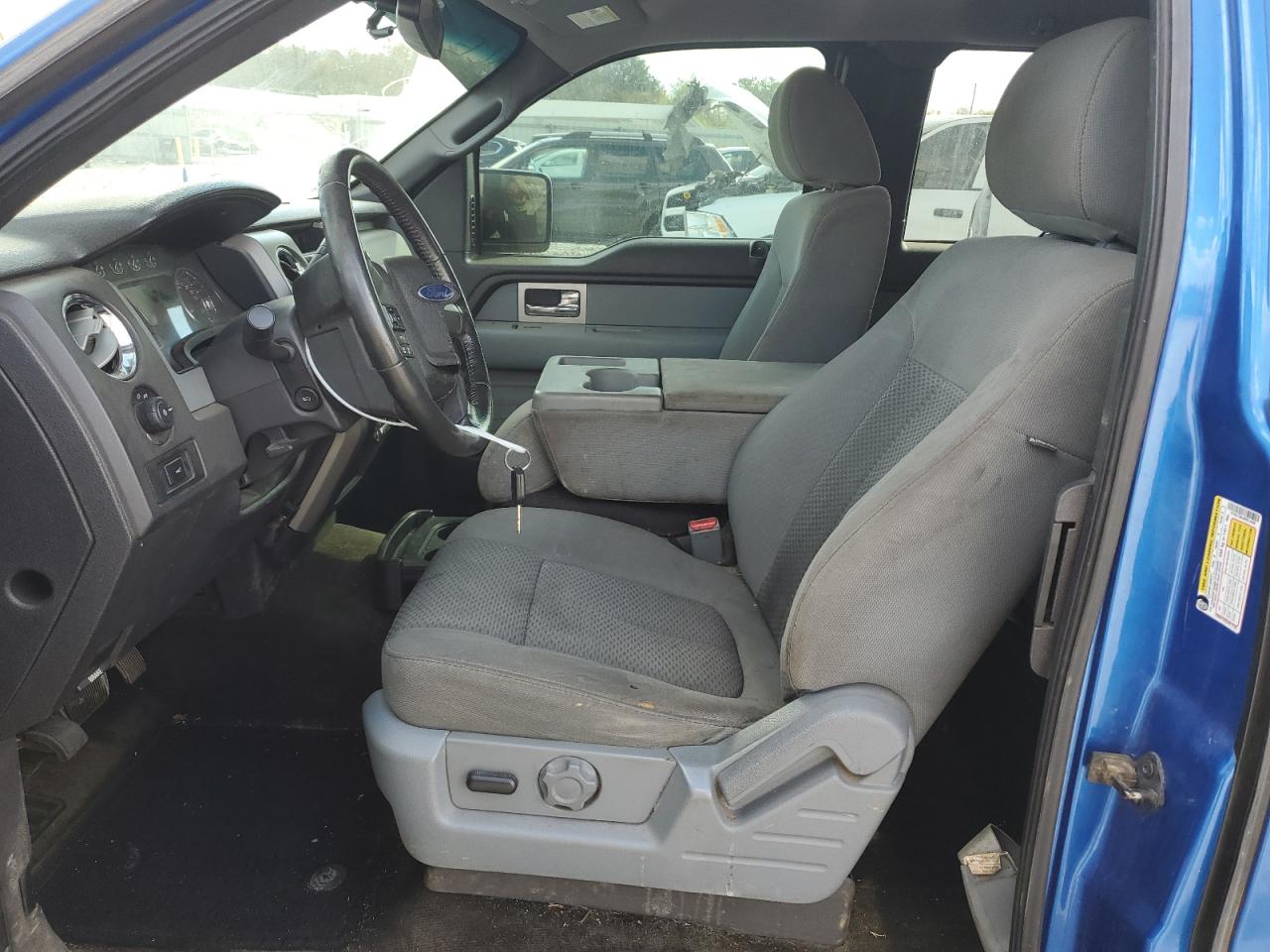 2011 Ford F-150 - Image 7