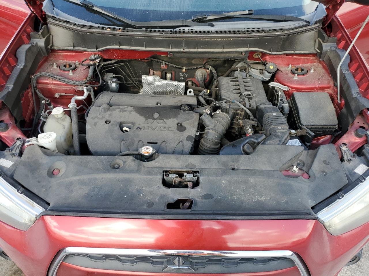 2015 Mitsubishi Outlander - Image 12