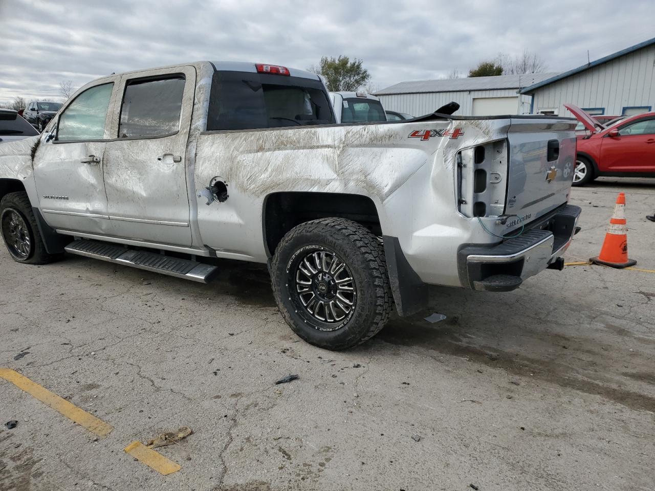 2017 Chevrolet Silverado - Image 2
