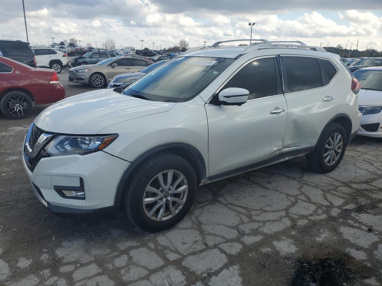 2018 Nissan Rogue - Image 1