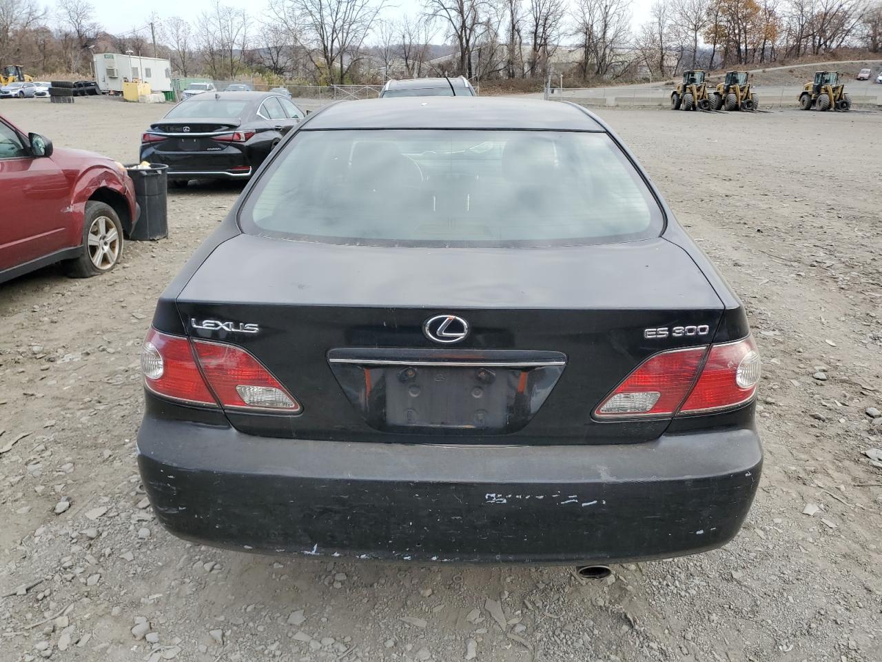 2002 Lexus Es 300 VIN: JTHBF30G020085722 Lot: 81508794