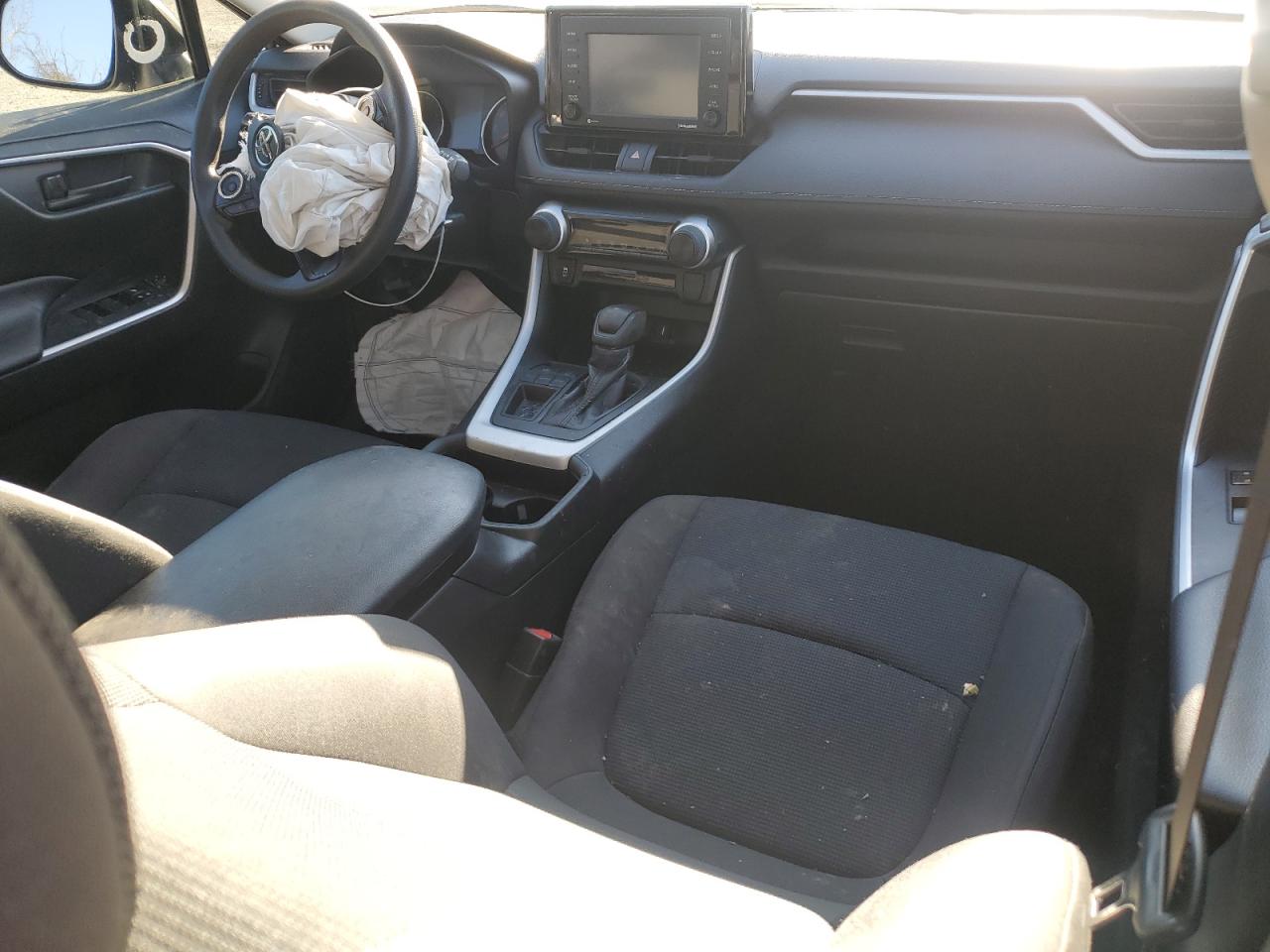 2021 Toyota RAV 4 - Image 8