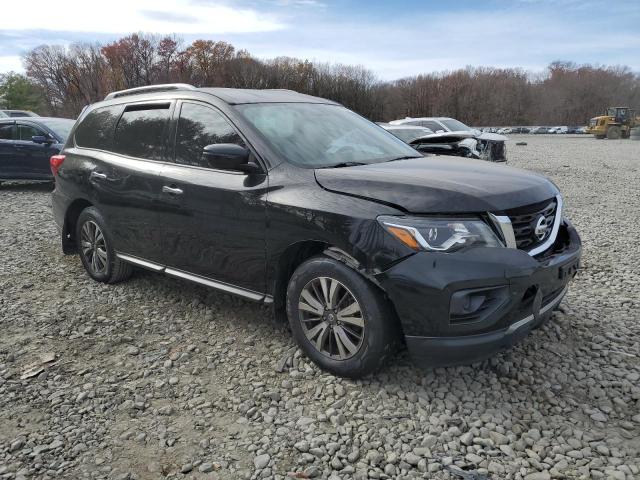  NISSAN PATHFINDER 2017 Czarny