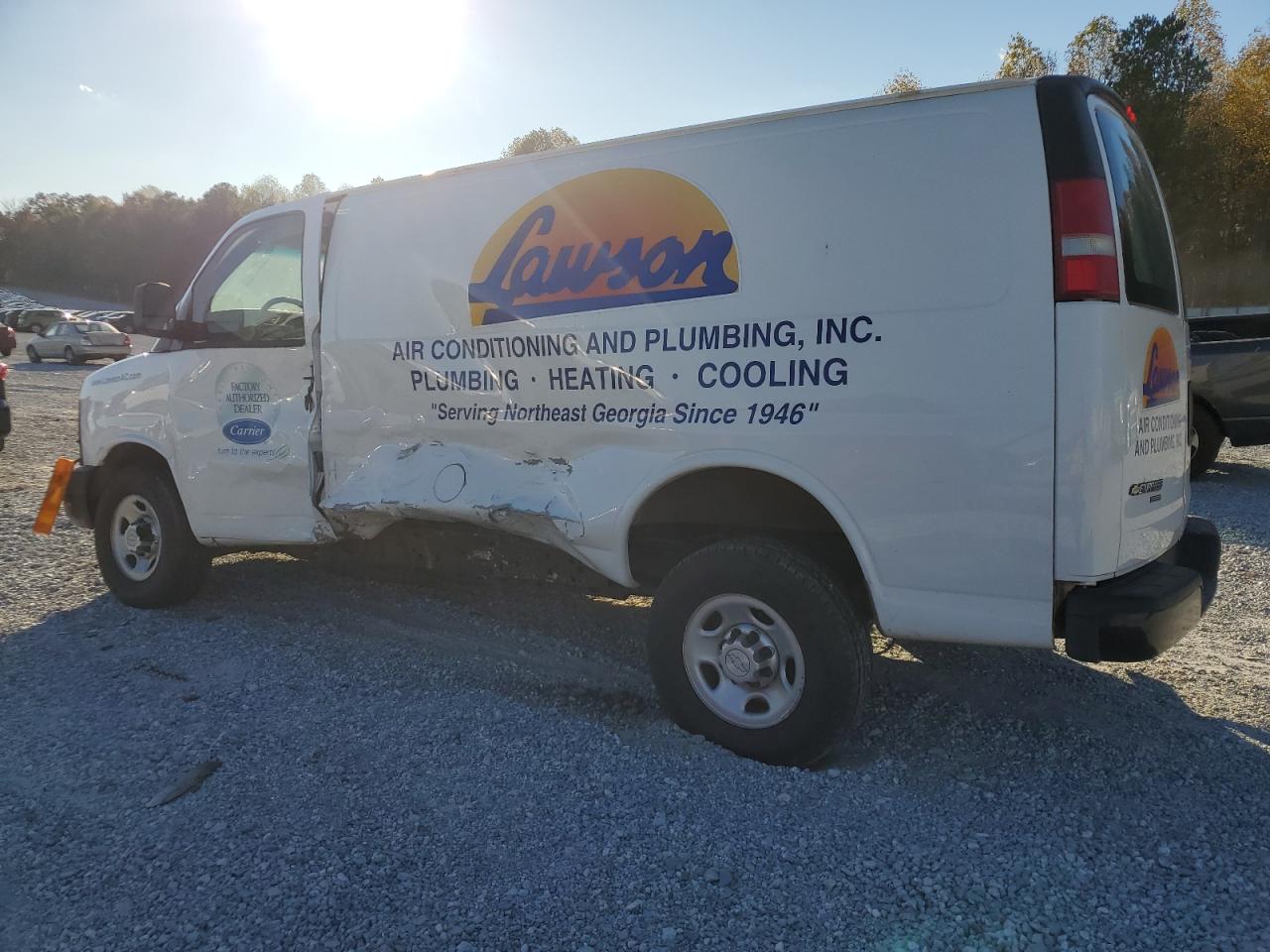 2015 Chevrolet Express - Image 2