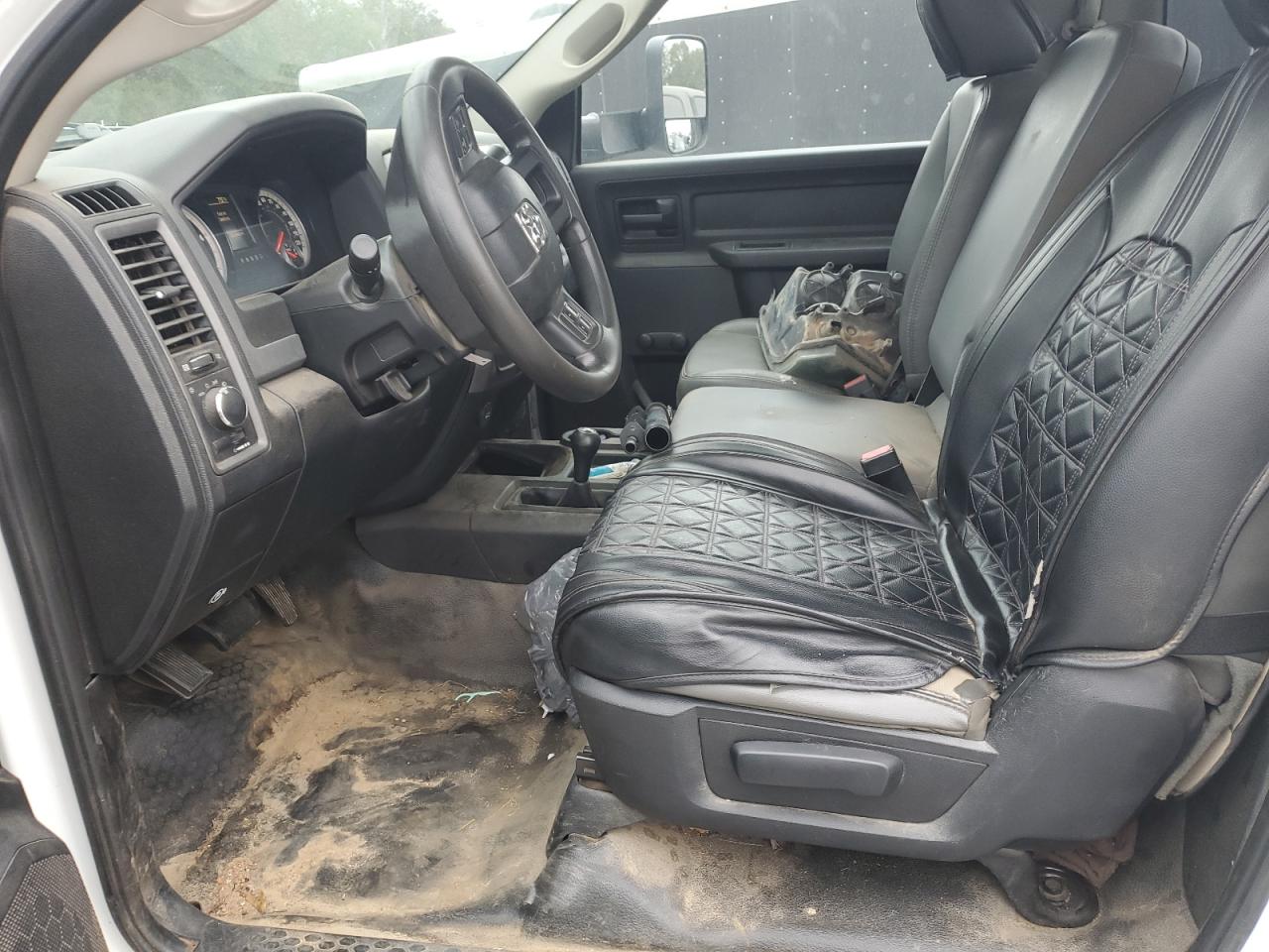 2014 RAM 5500 - Image 7