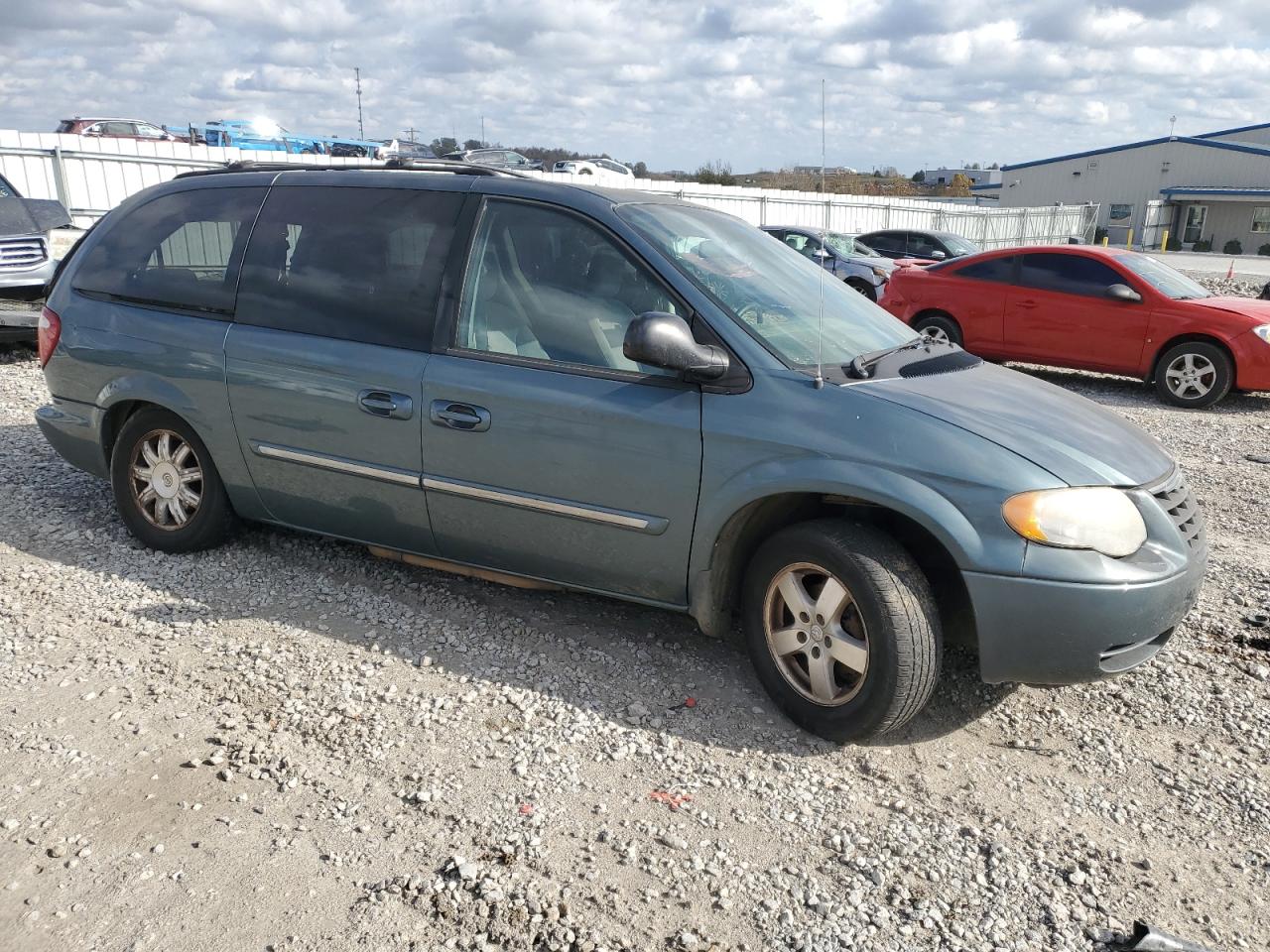 2007 Chrysler Town & Country - Image 4