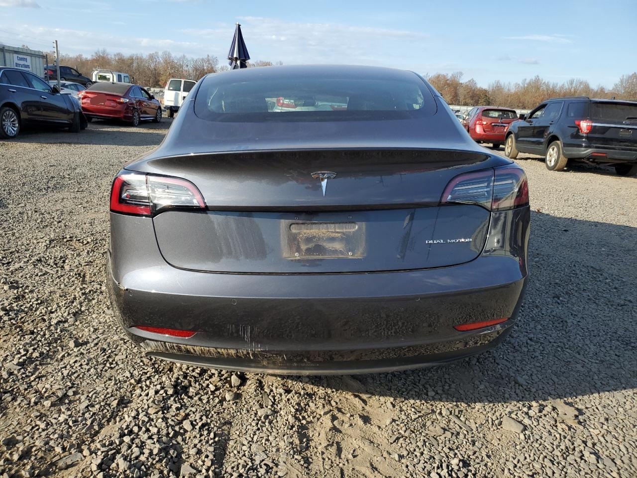 2018 Tesla Model 3 VIN: 5YJ3E1EB7JF087106 Lot: 79389644