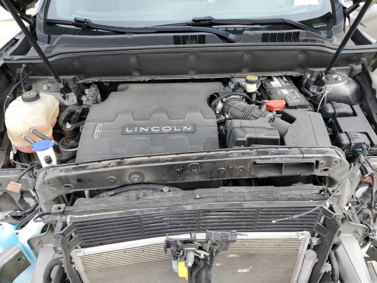 2017 Lincoln MKX - Image 12