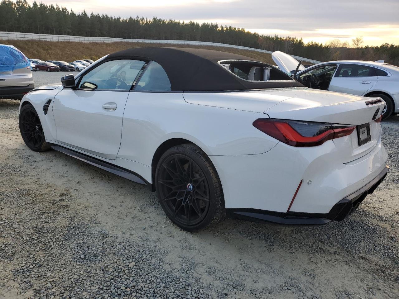2022 BMW M4 - Image 2