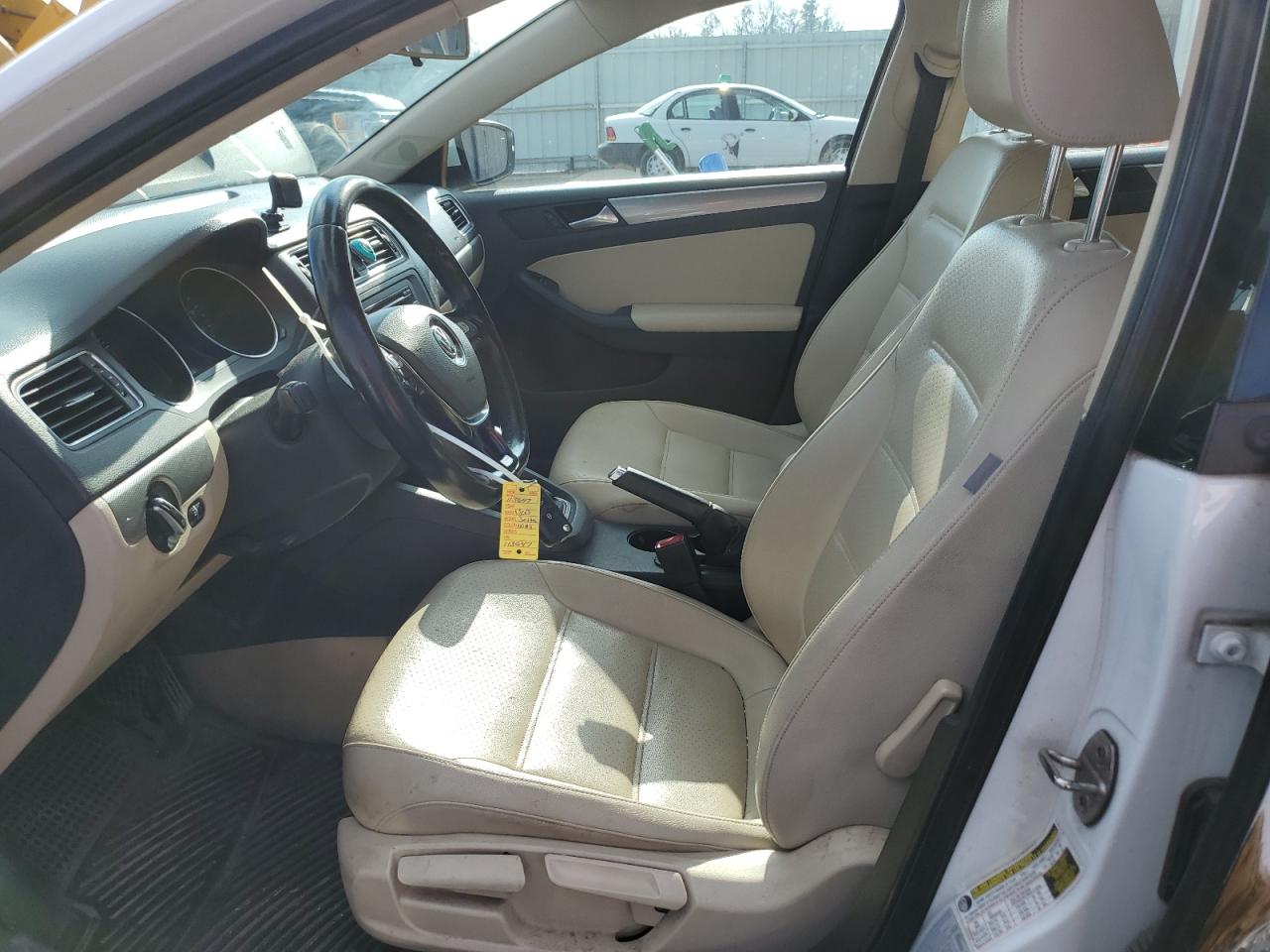 2015 Volkswagen Jetta - Image 7