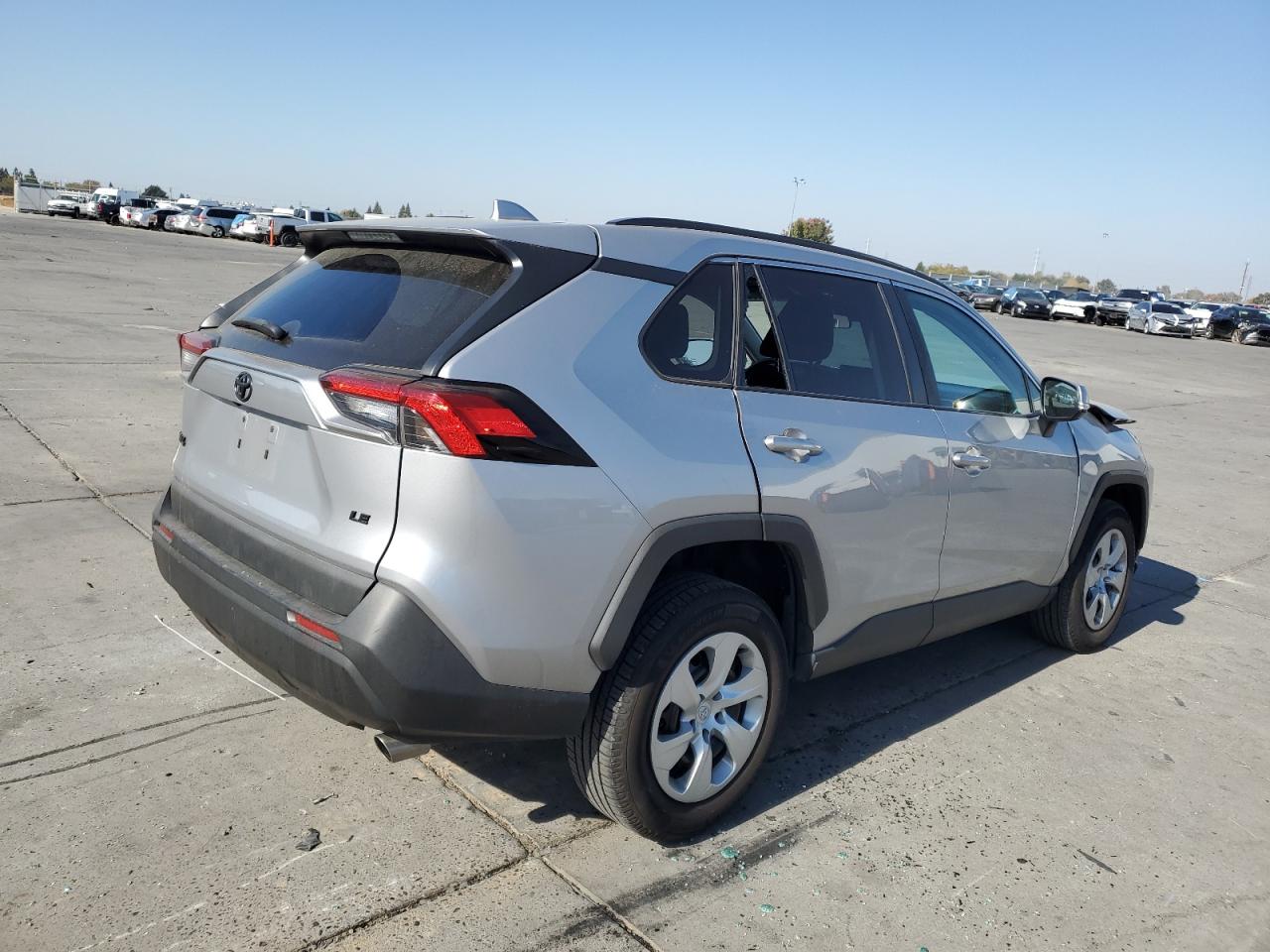 2021 Toyota RAV 4 - Image 3