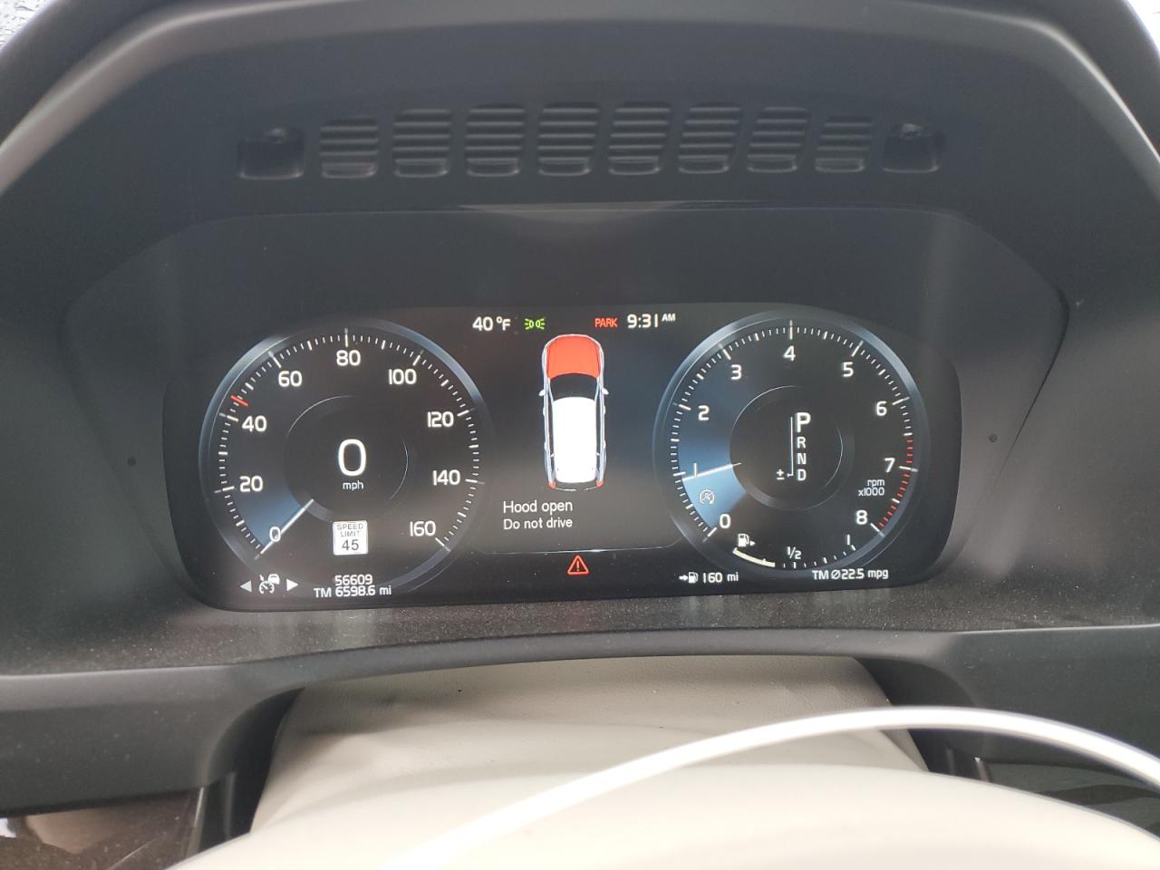2017 Volvo XC90 - Image 9