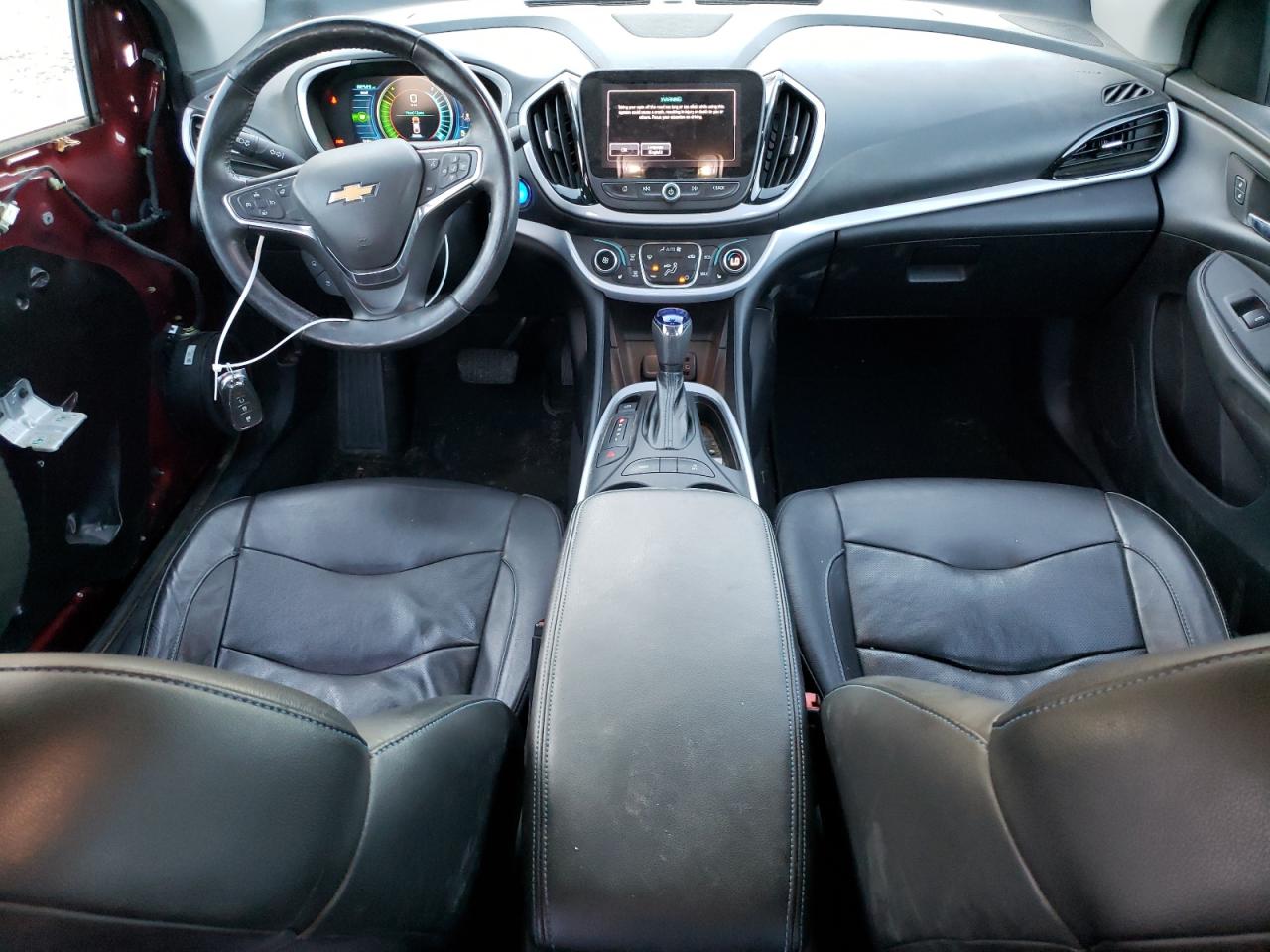 2017 Chevrolet Volt - Image 8