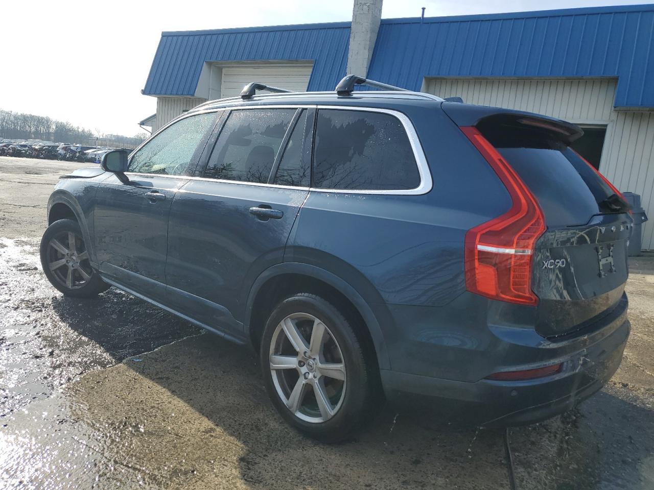 2023 Volvo XC90 - Image 2
