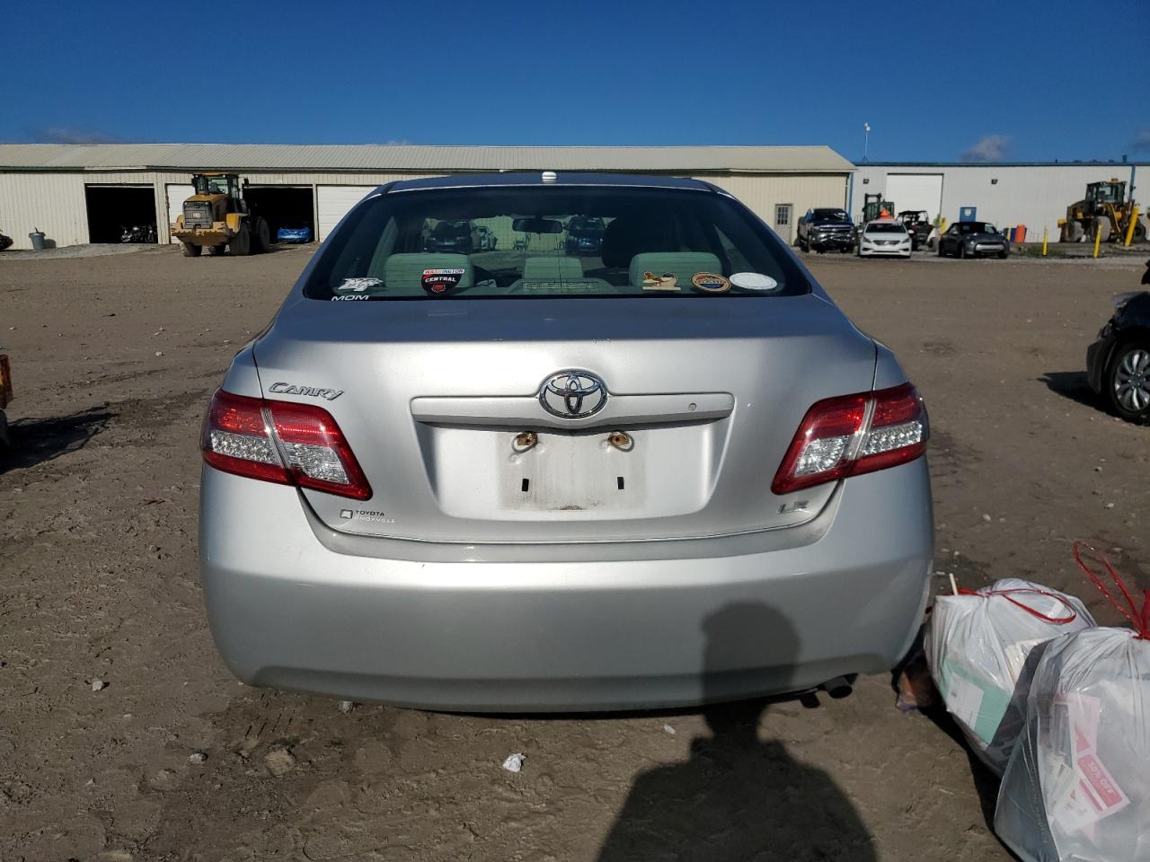 2011 Toyota Camry - Image 6