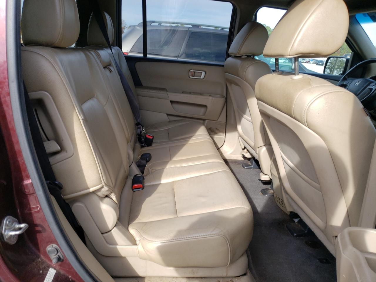 2012 Honda Pilot - Image 11