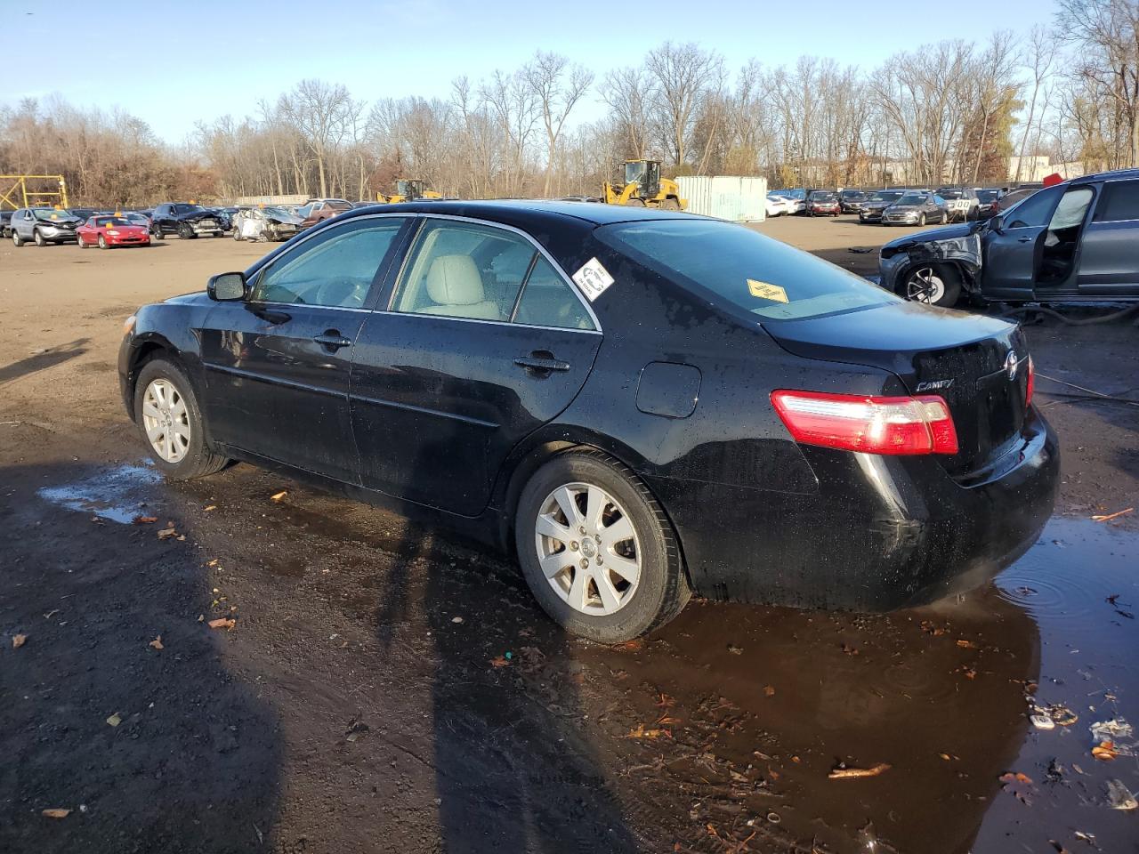 2009 Toyota Camry - Image 2