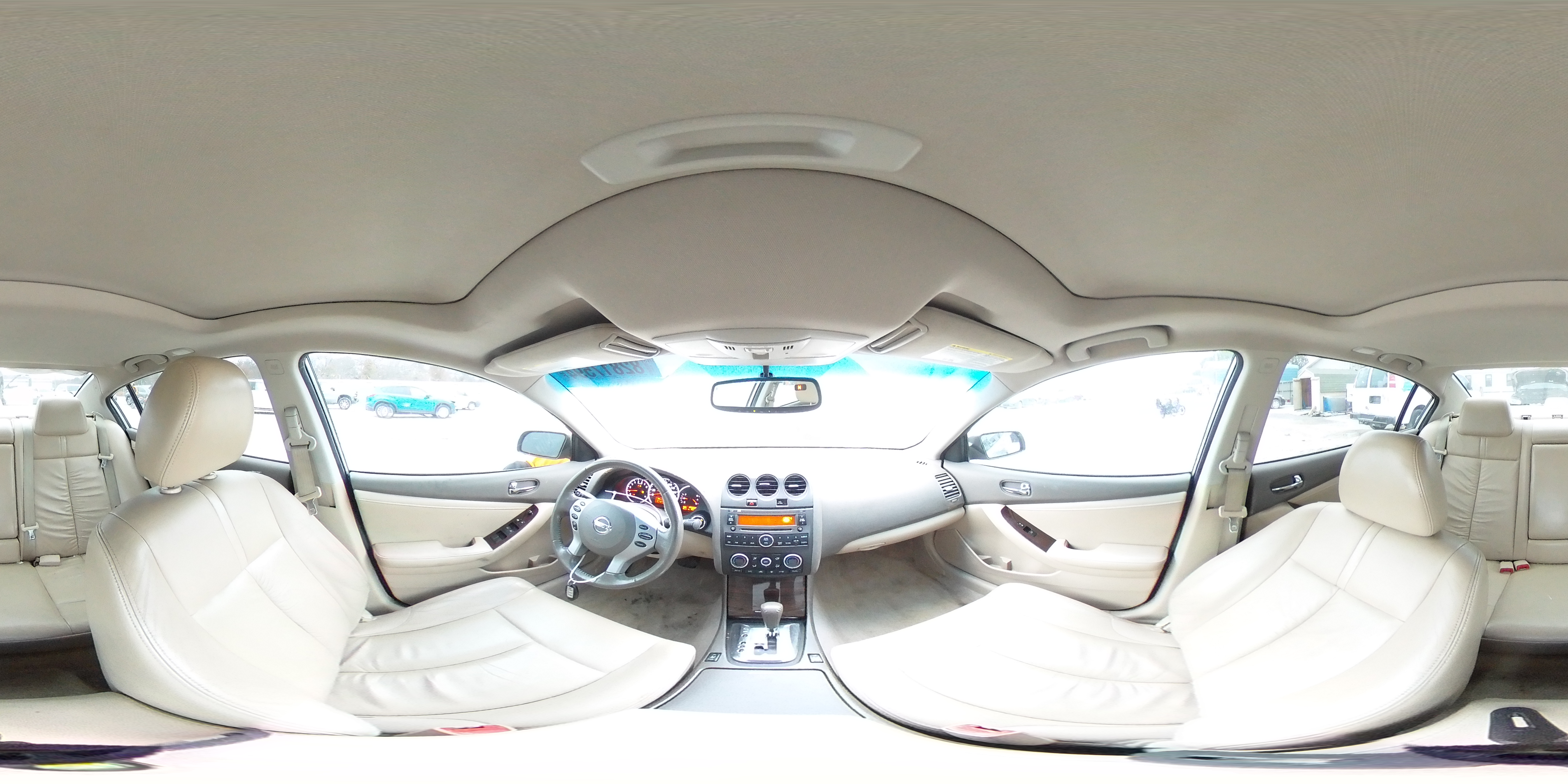 2012 Nissan Altima - Image 13