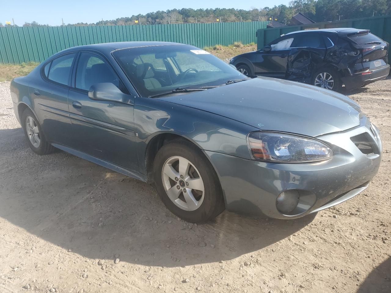 2006 Pontiac Grand Prix - Image 4