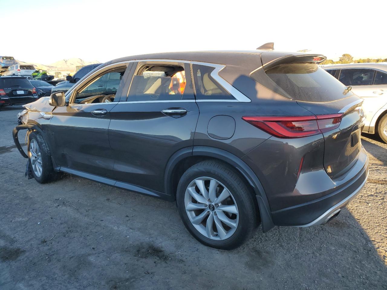 2019 Infiniti QX50 - Image 2