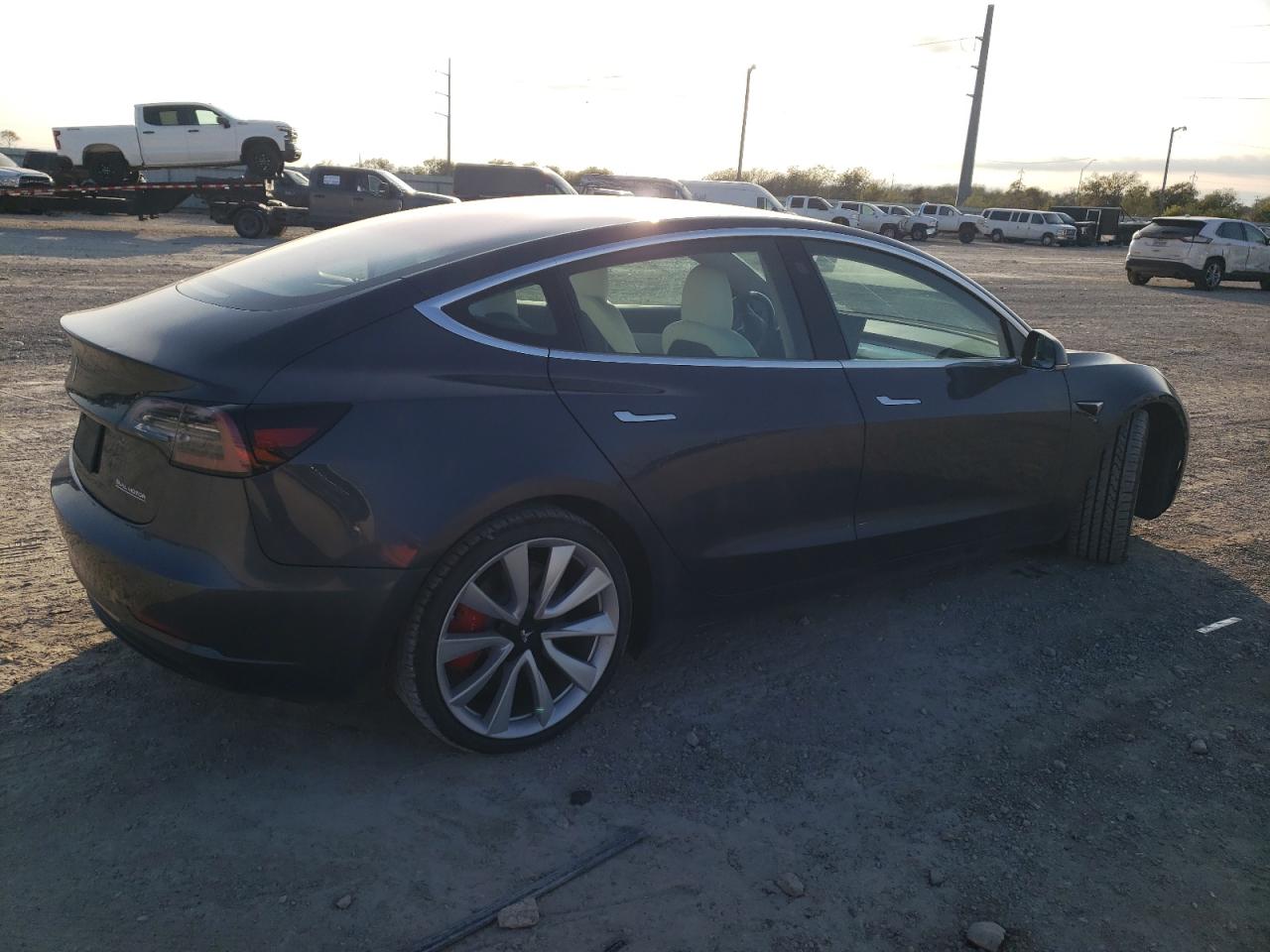 VIN 5YJ3E1EBXKF214061 2019 TESLA MODEL 3 no.3