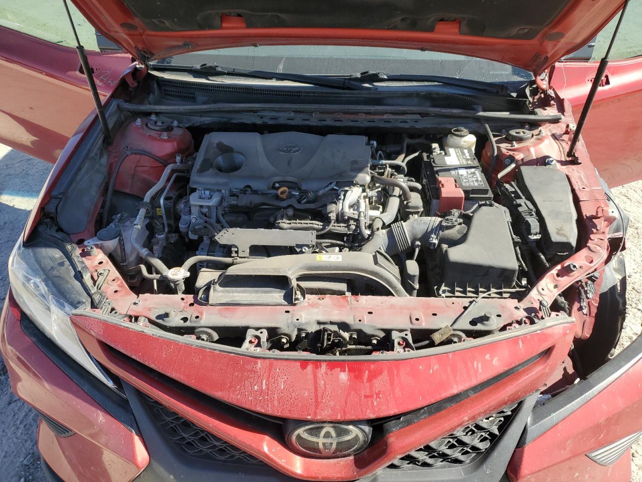 2019 Toyota Camry - Image 13