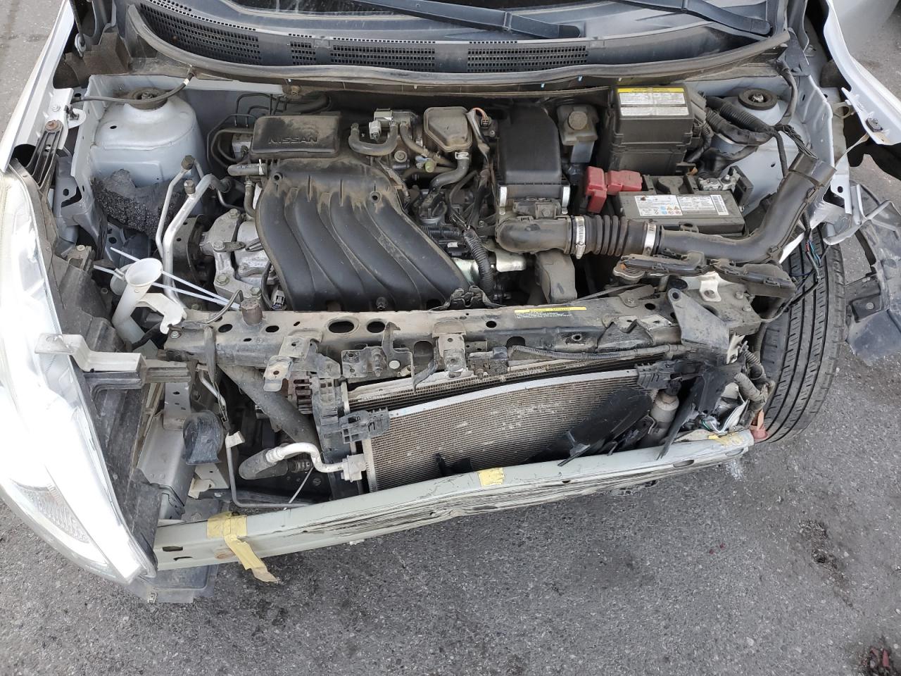 2019 Nissan Versa - Image 12