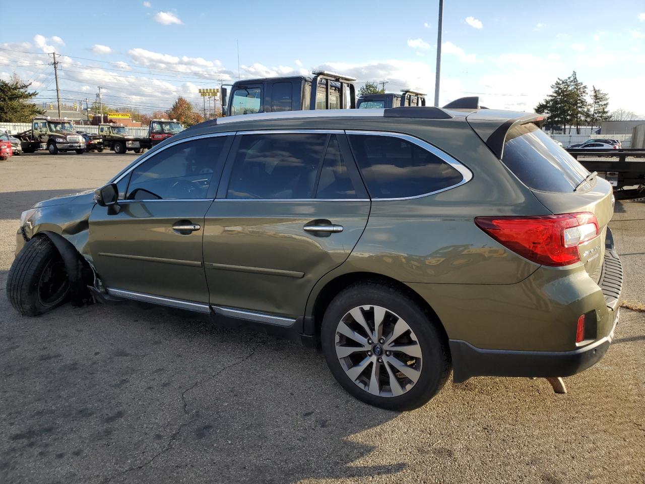 2017 Subaru Outback - Image 2
