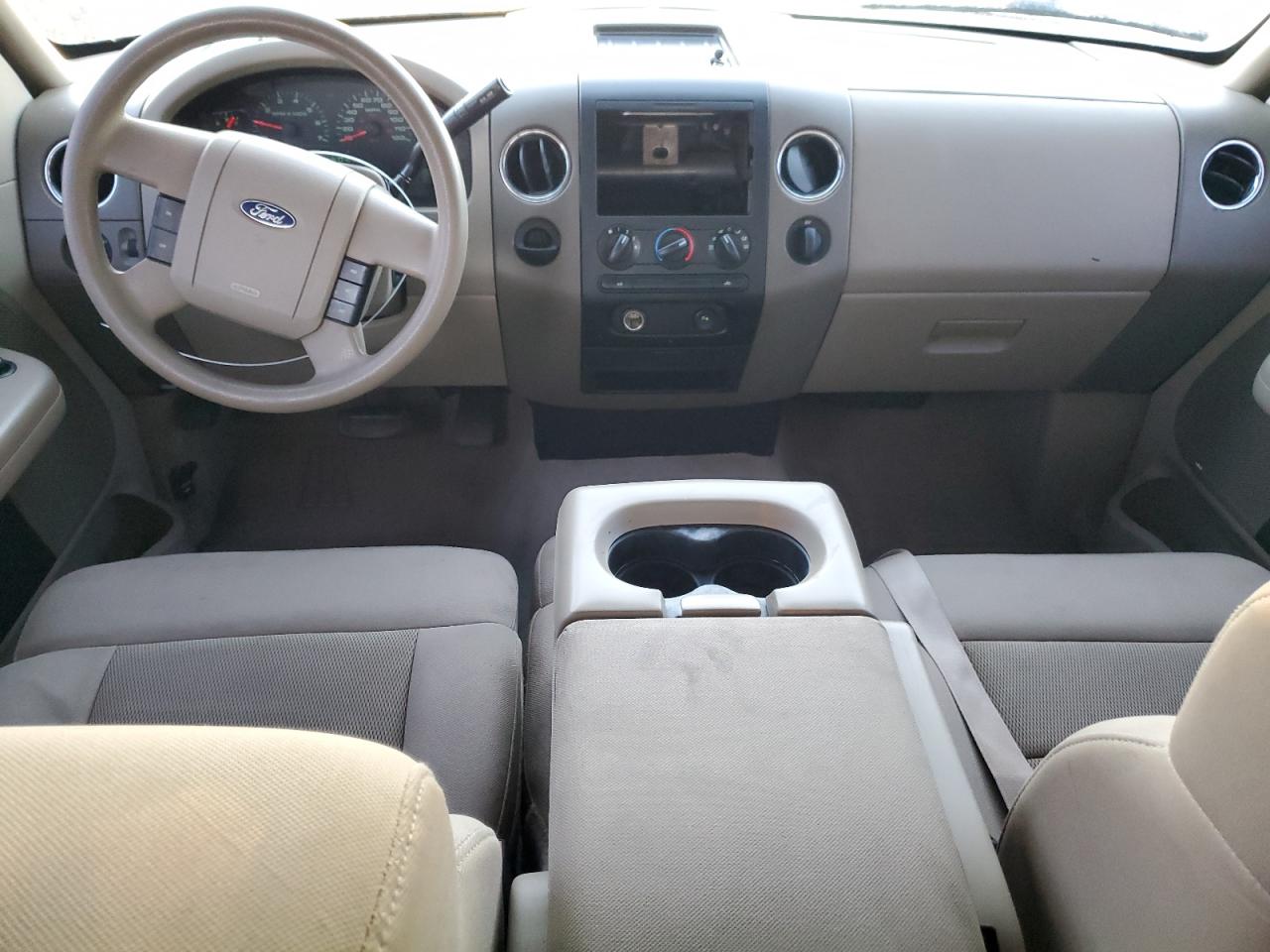 2004 Ford F-150 - Image 8