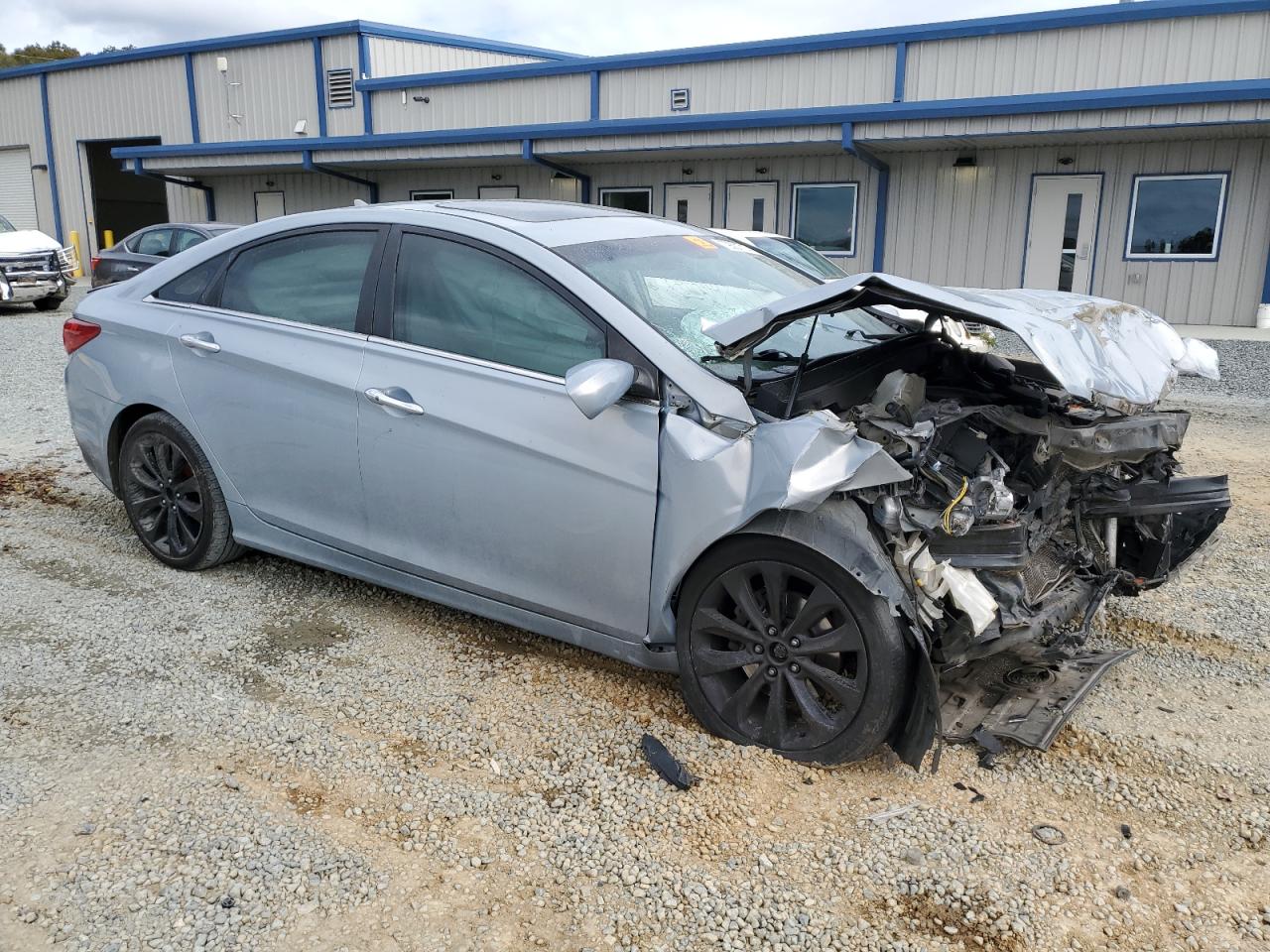 2011 Hyundai Sonata - Image 4