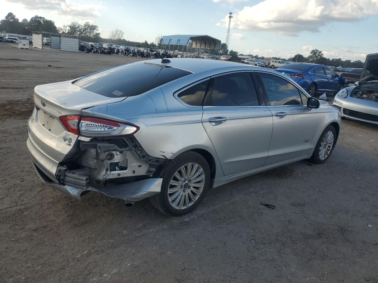 2014 Ford Fusion - Image 3