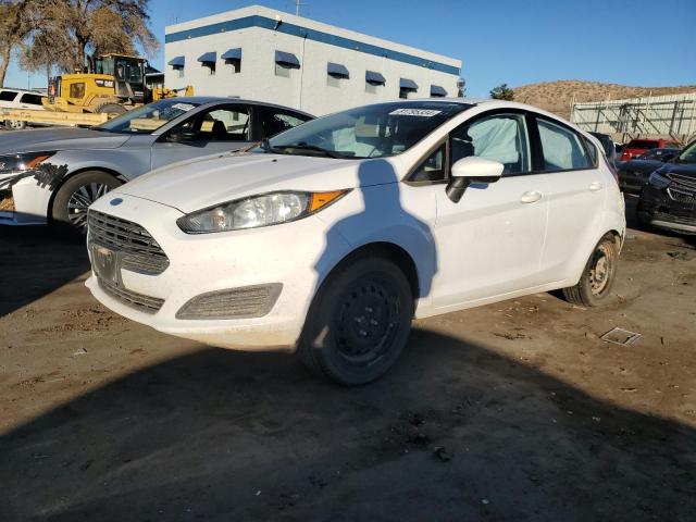  FORD FIESTA 2014 Білий