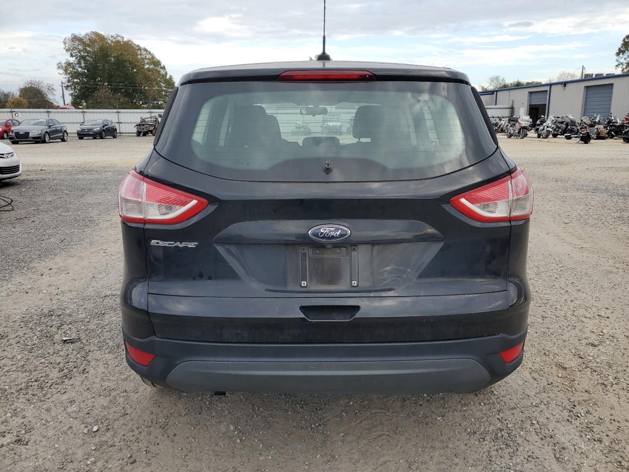 2016 Ford Escape S VIN: 1FMCU0F76GUA16322 Lot: 79813424