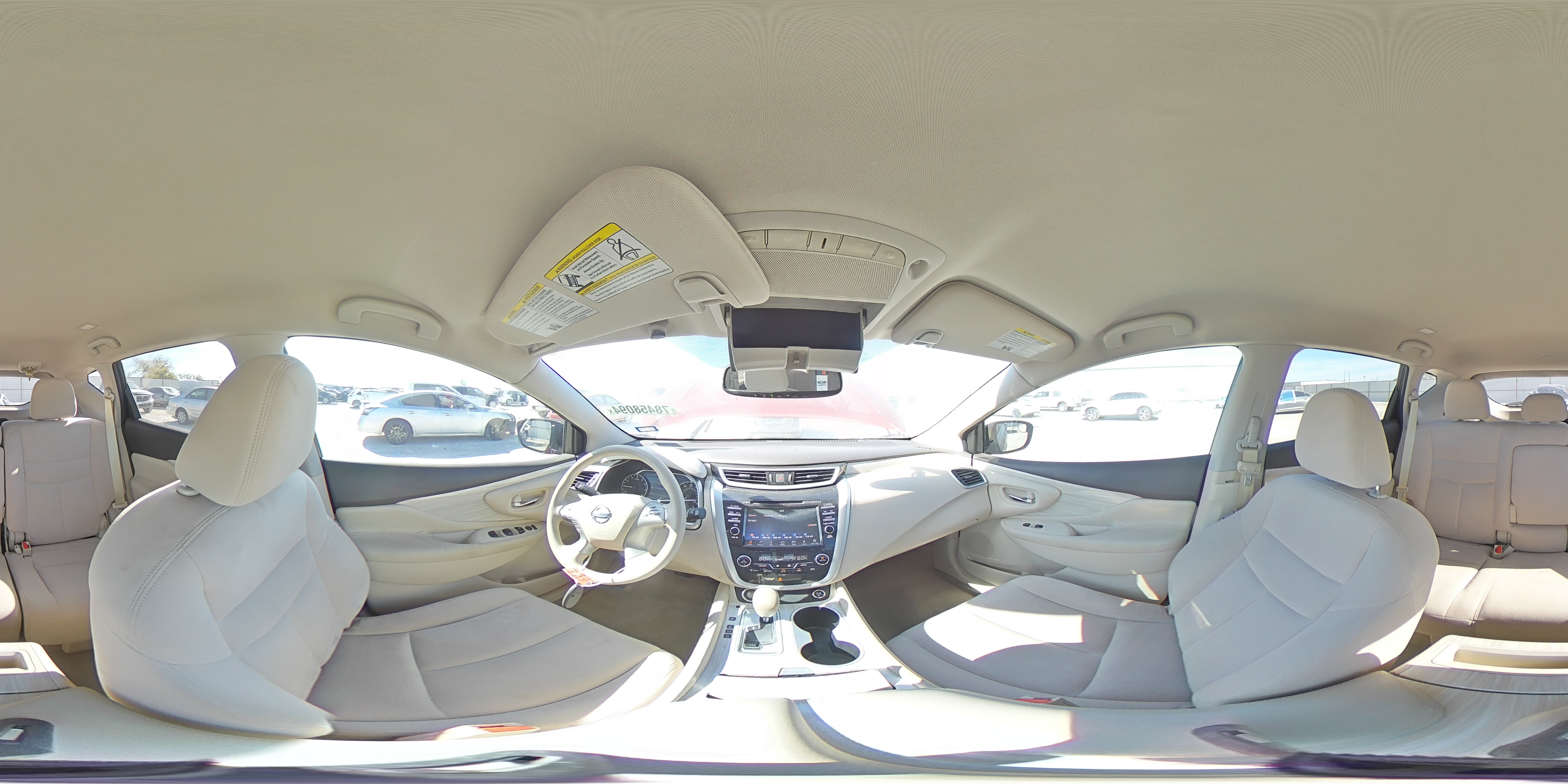 2015 Nissan Murano - Image 13