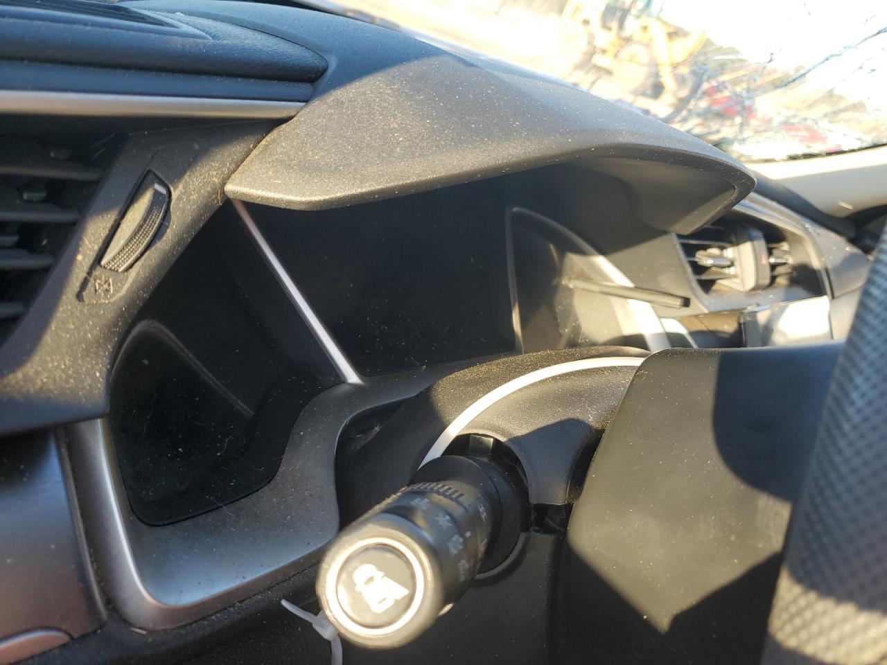 2017 Honda Civic - Image 9
