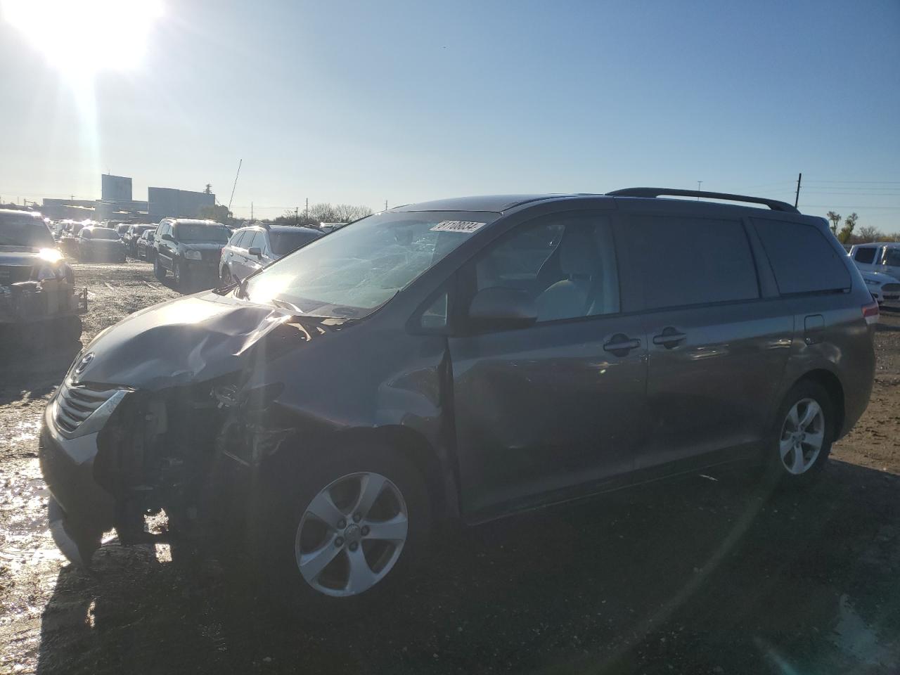2011 Toyota Sienna - Image 1