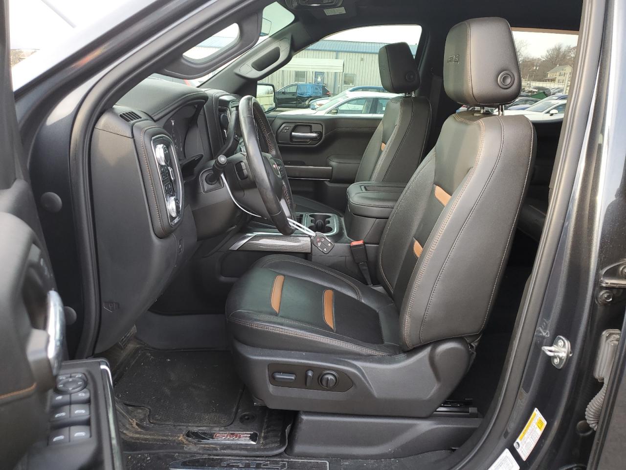 2022 GMC Sierra - Image 7