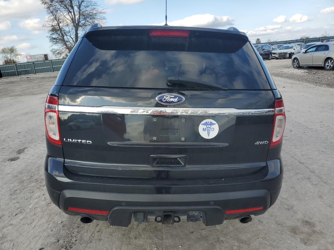 2011 Ford Explorer - Image 6