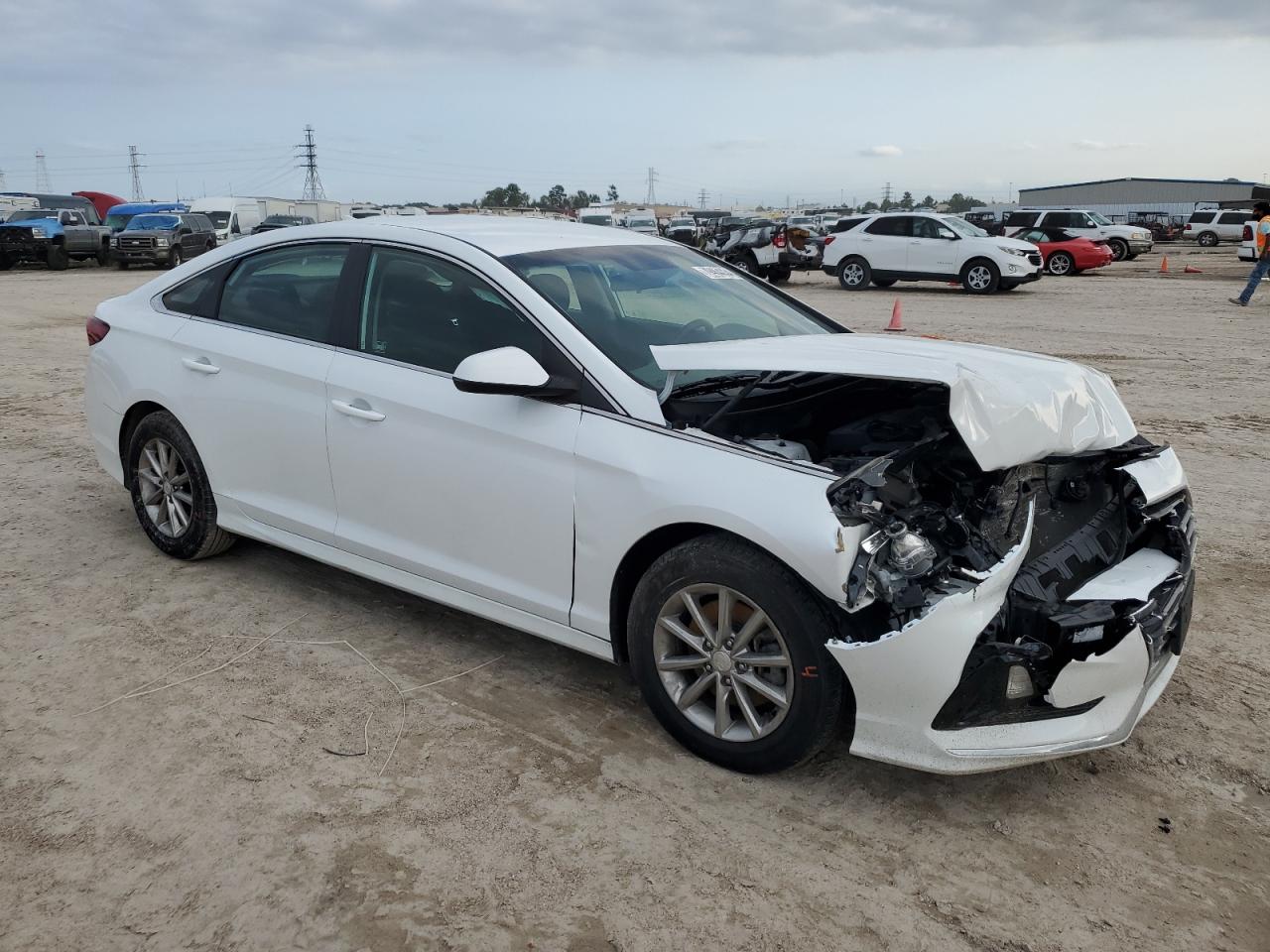 2019 Hyundai Sonata - Image 4