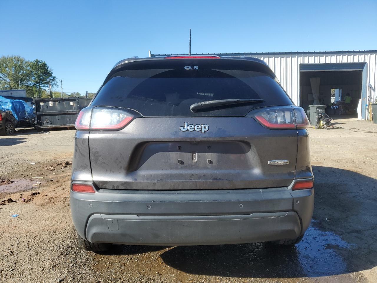 2020 Jeep Cherokee Latitude Plus VIN: 1C4PJLLB3LD585664 Lot: 80864334