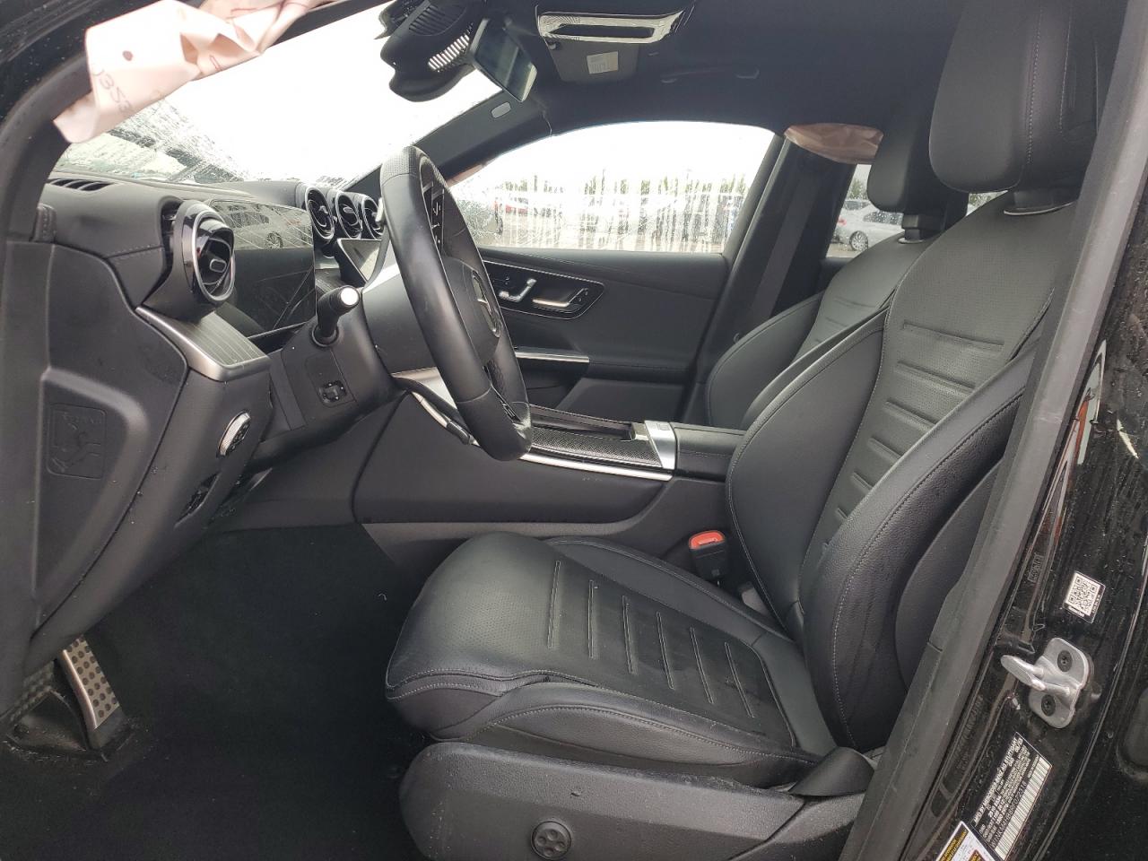2024 Mercedes-Benz GLC - Image 7