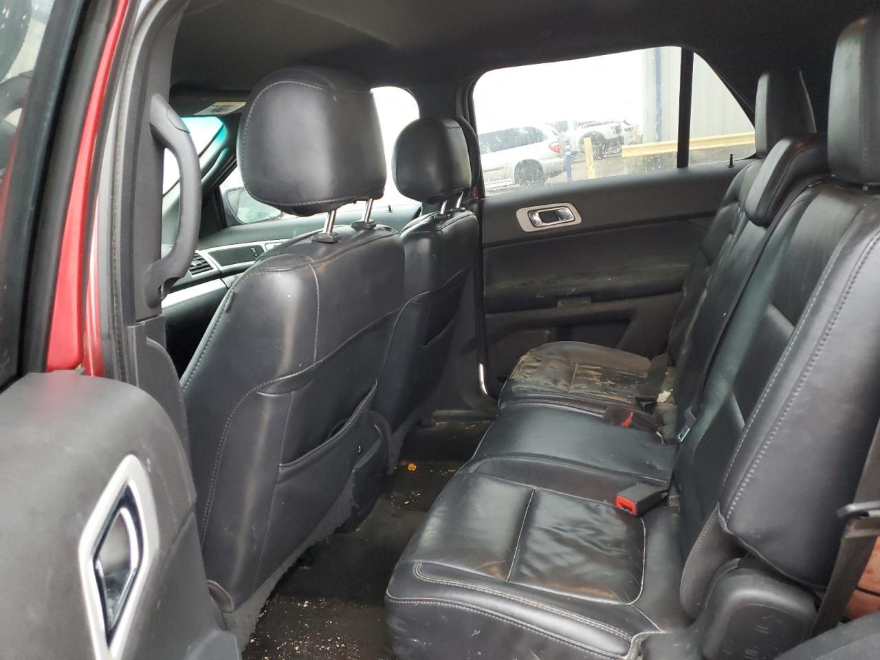 2012 Ford Explorer - Image 11
