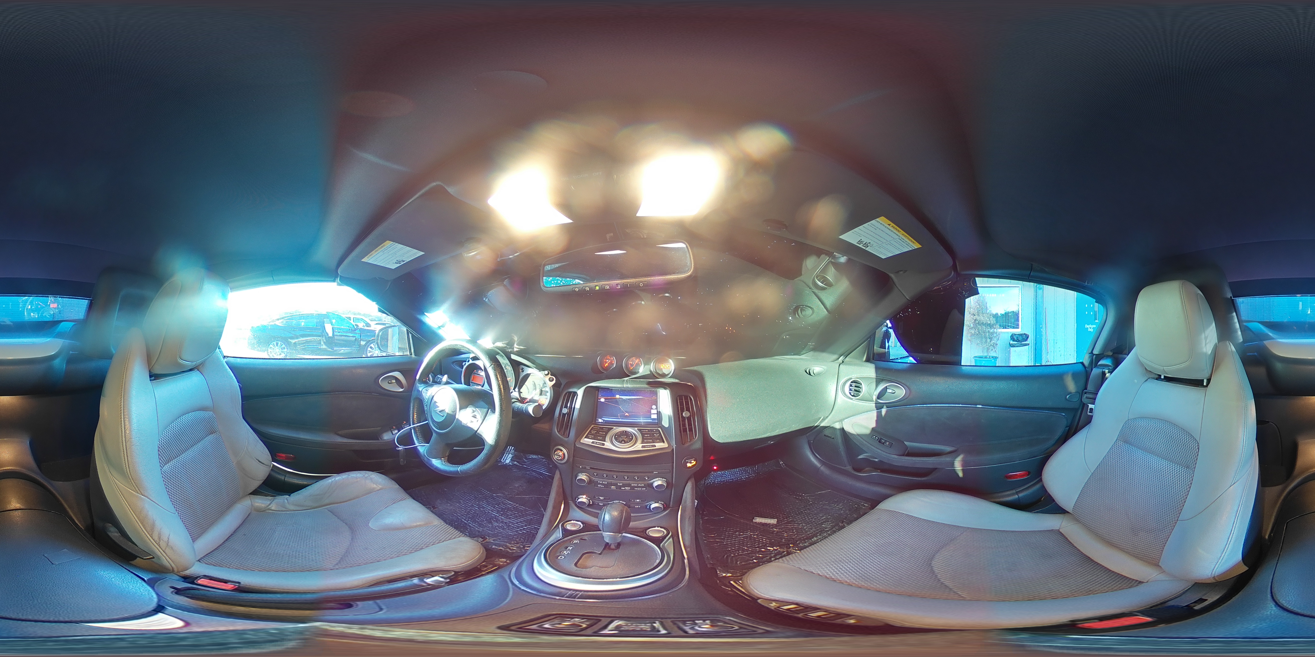 2013 Nissan 370Z - Image 14
