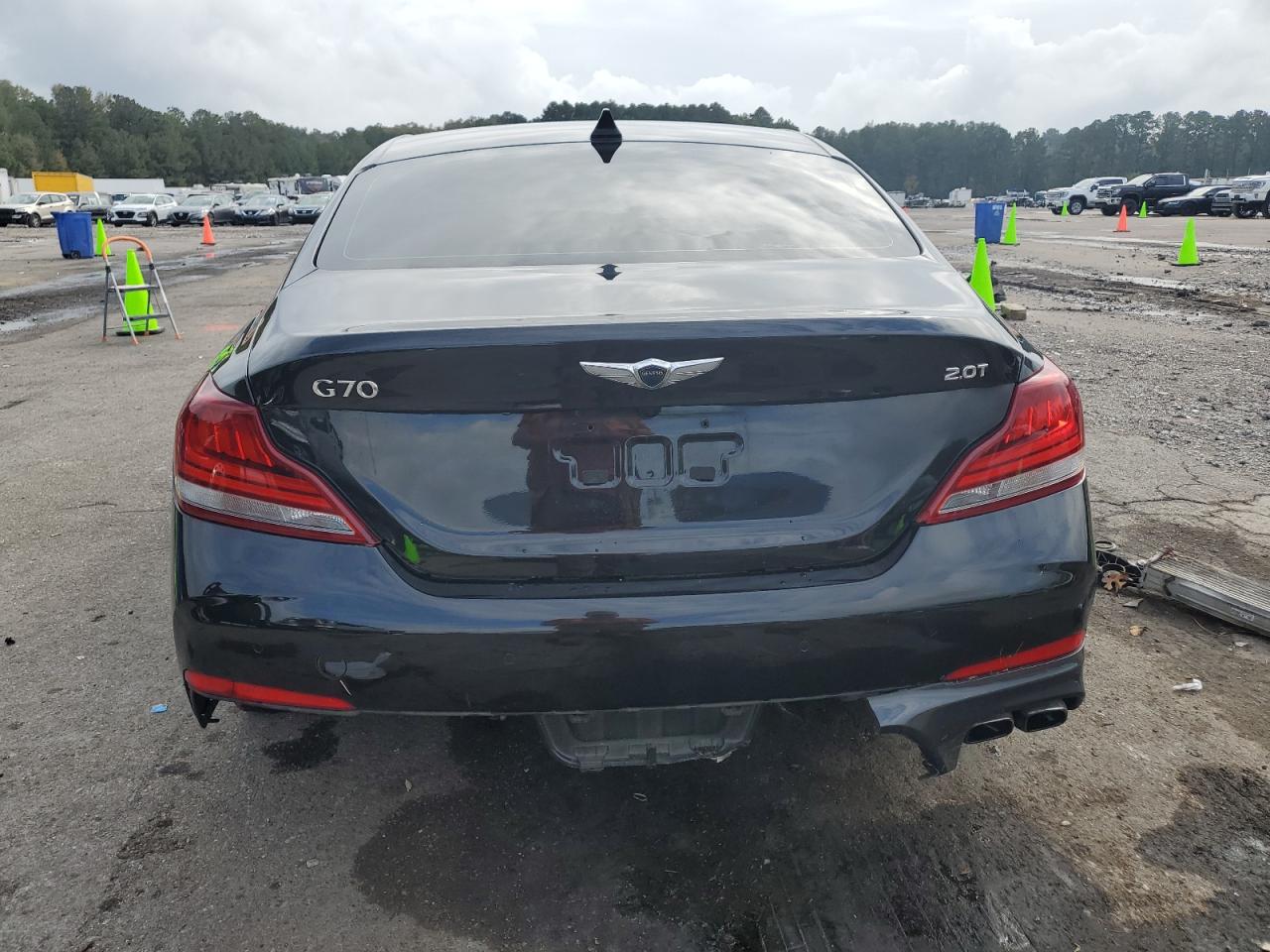 VIN KMTG44LA4KU020585 2019 GENESIS G70 no.6