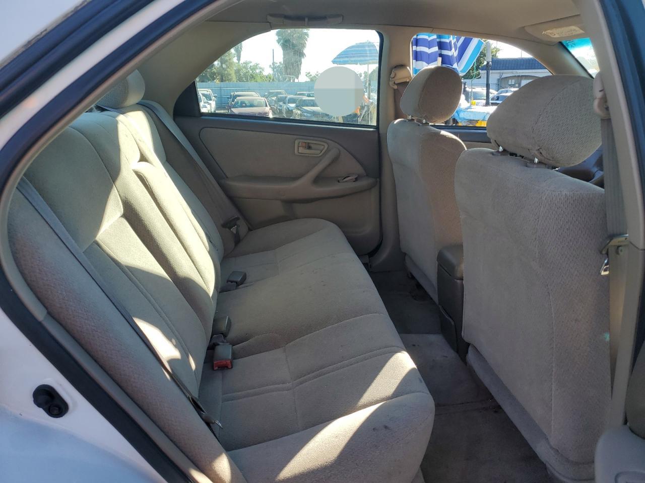 2001 Toyota Camry - Image 10
