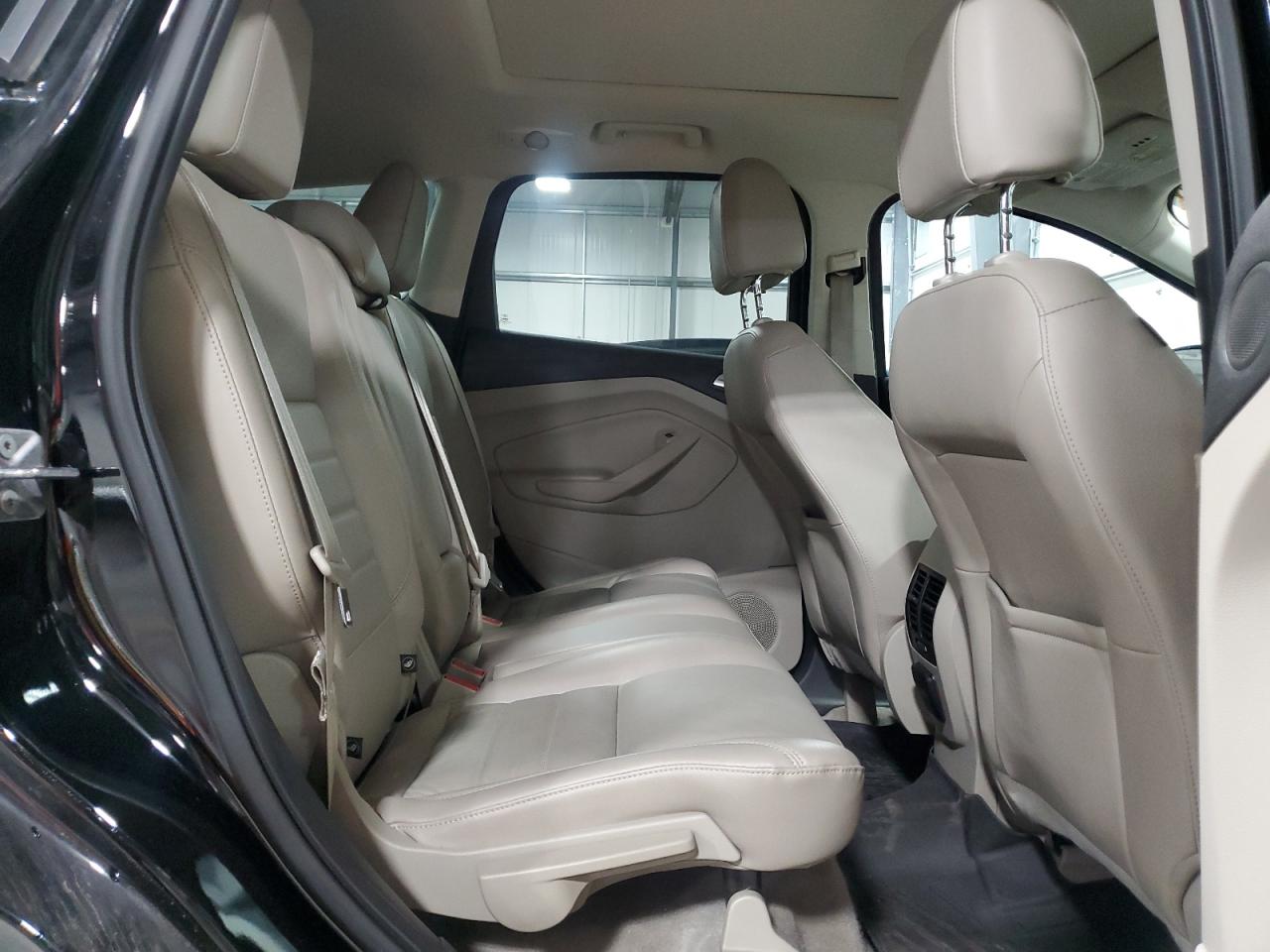2016 Ford Escape - Image 11