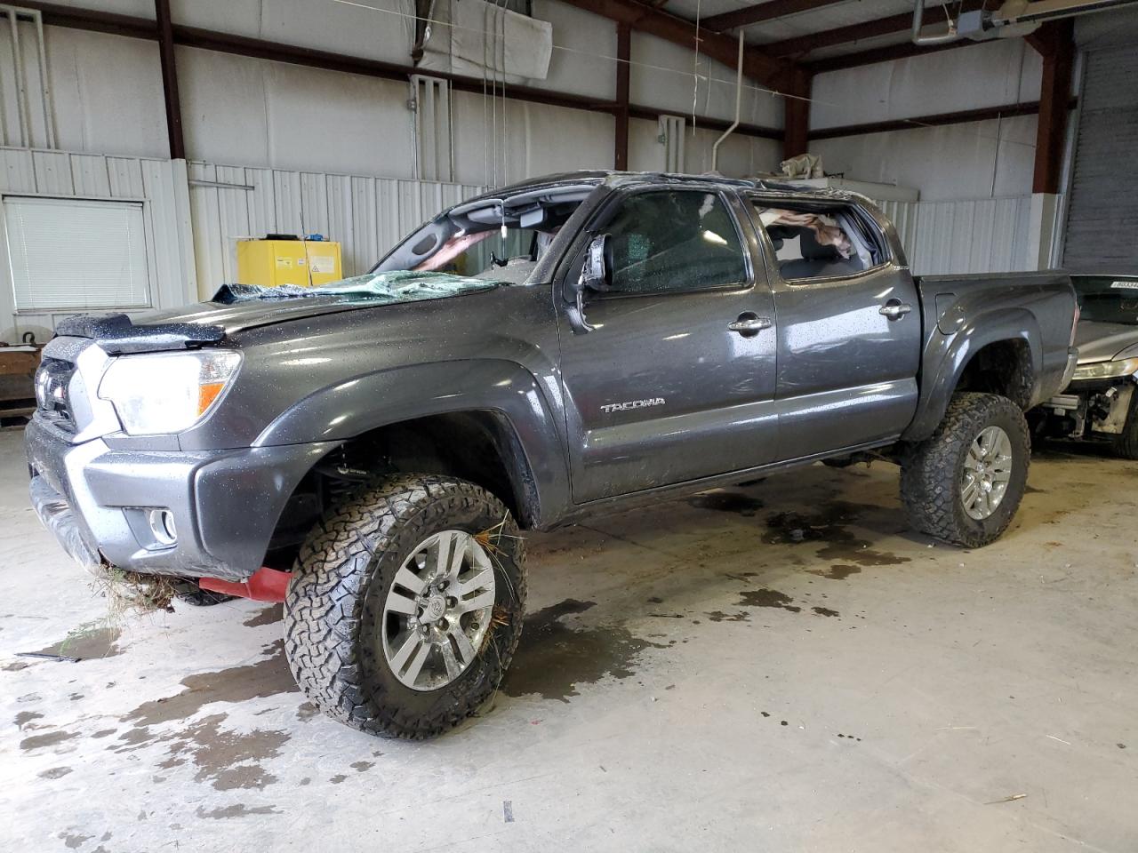 2015 Toyota Tacoma - Image 1