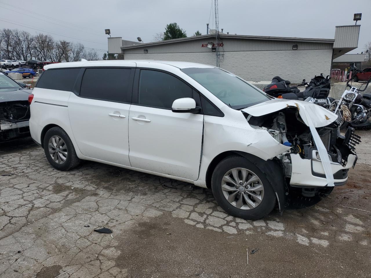 2021 Kia Sedona - Image 4