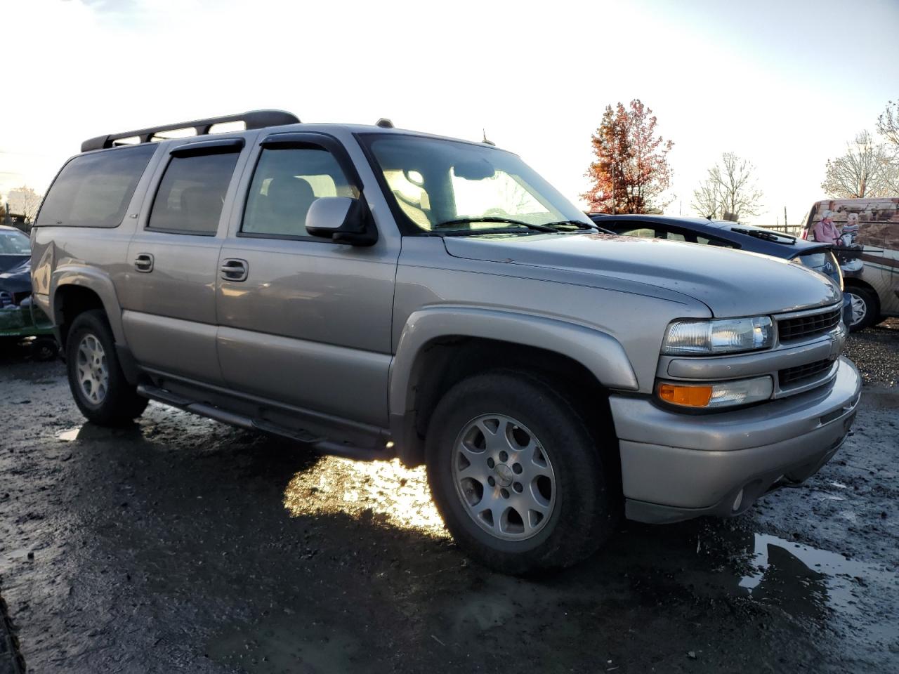 2005 Chevrolet Suburban - Image 4
