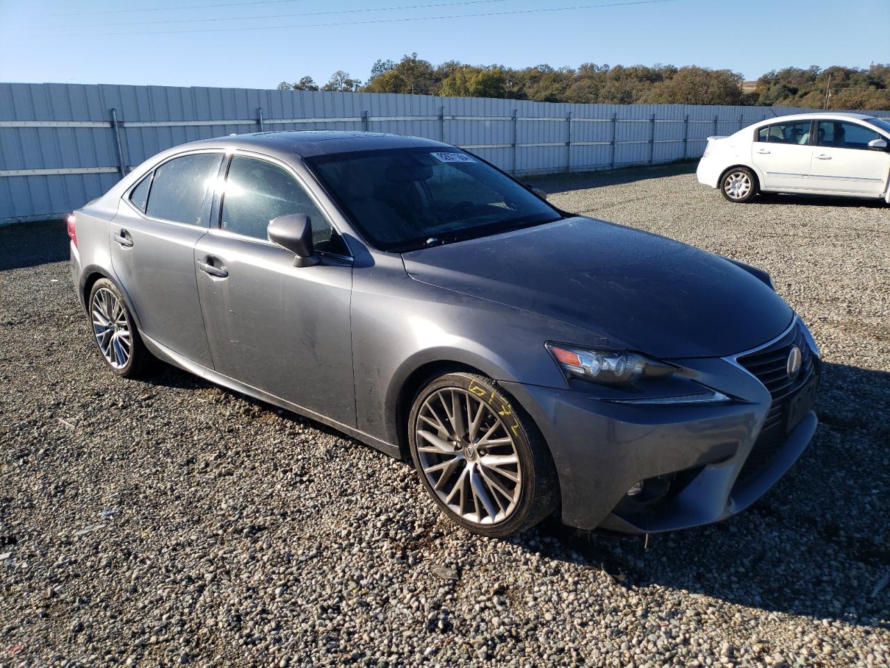 2016 Lexus IS - Image 4